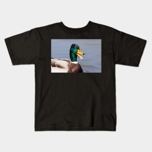 The laughing duck Kids T-Shirt